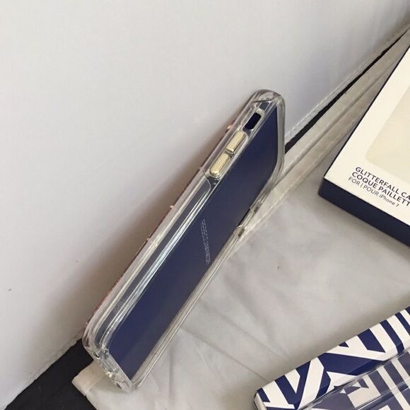 Rebecca Minkoff Gold Glitterfall iPhone 7 Case (H) - Picture 7 of 8